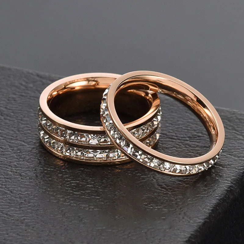 New 2024 Elegant Luxury Stainless Steel Zircon Jewelry Engagement Promise Ring Women'S Accessories Wholesale