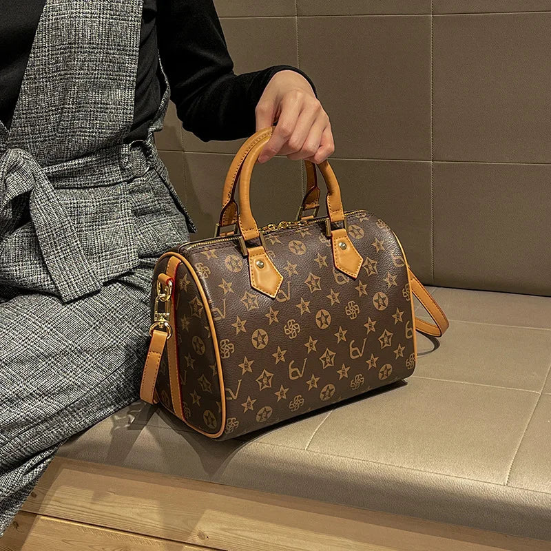 Luxury Women's Handbag Leather Crossbody Bag Shoulder Bag Tote Bag Famous Designer Classic Elegant Style