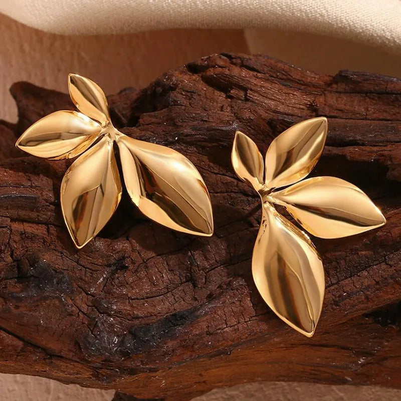 Fashion Stainless Steel Leaves Flower Stud Earrings Bright Anti Allergy Waterproof Charm Texture High Quality Jewelry