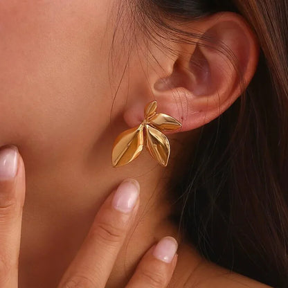 Fashion Stainless Steel Leaves Flower Stud Earrings Bright Anti Allergy Waterproof Charm Texture High Quality Jewelry
