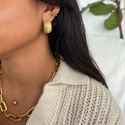 Elegant Gold Chunky C Shape Hoop Earrings - Waterproof