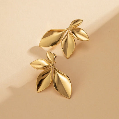 Fashion Stainless Steel Leaves Flower Stud Earrings Bright Anti Allergy Waterproof Charm Texture High Quality Jewelry