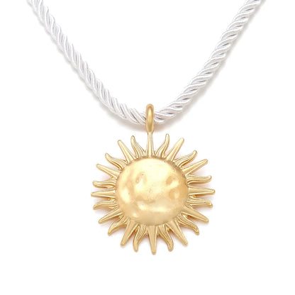 ZAA Vintage Metal Sun Flower Pendant Necklace for Women Rope Chain Collar Jewelry Beach Party Fashion Accessories Gift