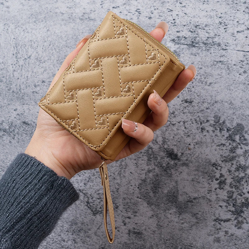 New Women's Wallet Short, Simple Embroidered Love PU Zero Wallet Multi Card Small Wallet Wallet Wallet Clip Card Bag