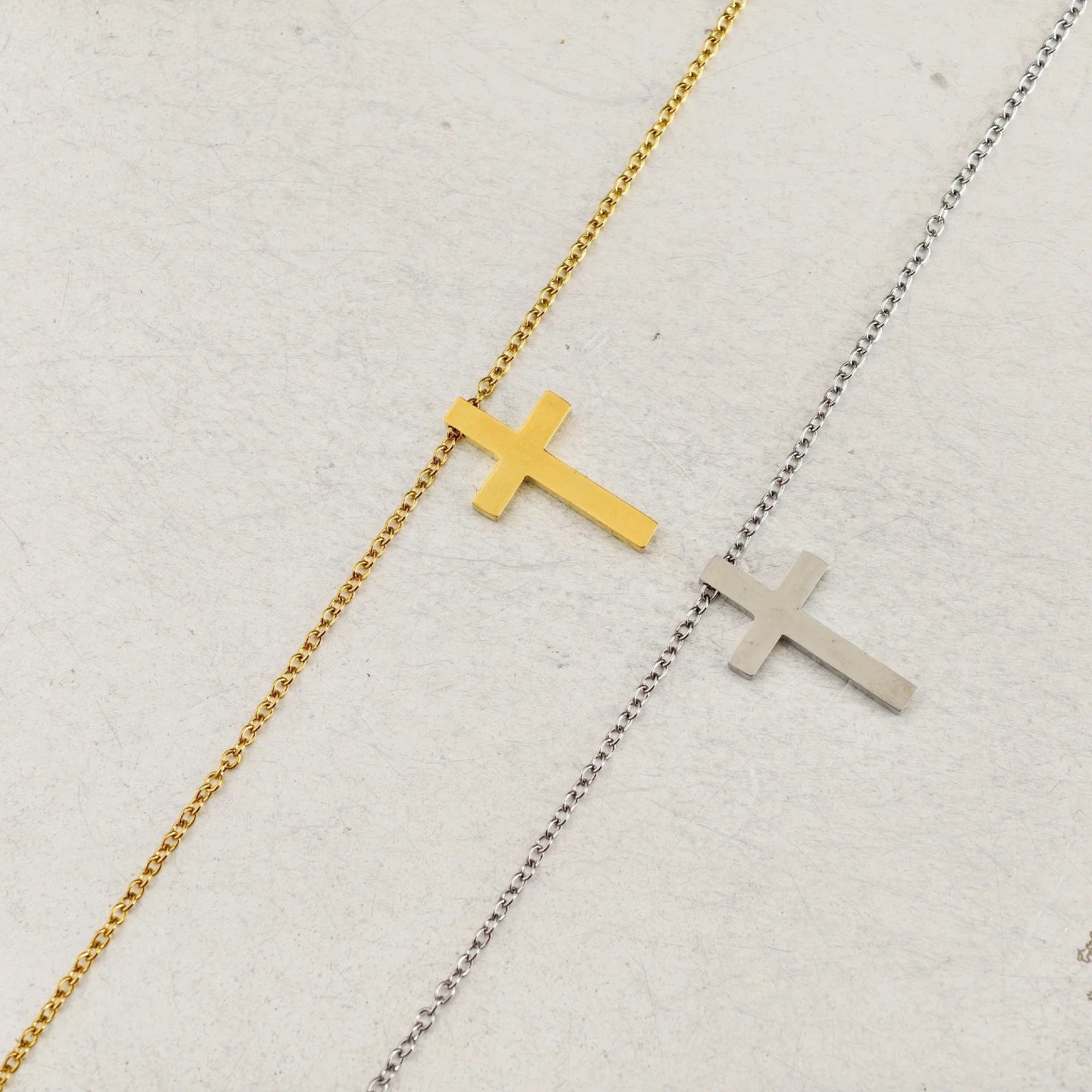 Fashion Small Tiny Jesus Cross Pendant Female Gold Silver Color Stainless Steel Christian Amulet Necklace For Women Jewelry Gift