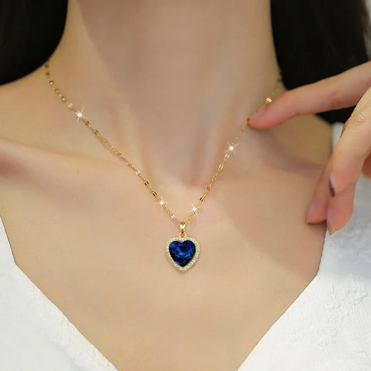 Women's 316L Stainless Steel Heart-Shaped Pendant Necklace with Big Blue Zircon Fashion Clavicle Chain Jewelry Gift for Girls