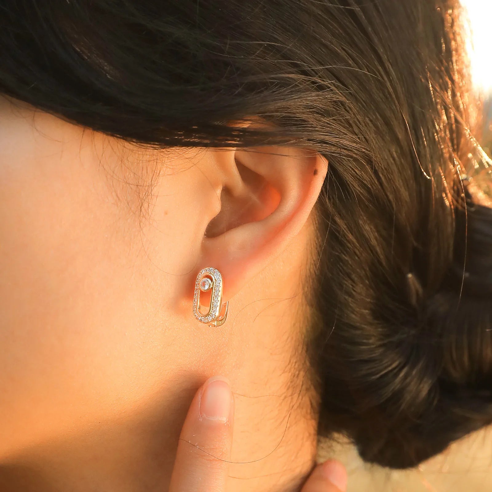 Women Girls Geometric Trendy Hoops Earrings, Paperclip Shape Metal Earrings Bling AAA Cubic Zirconia Stone Party Jewelry Huggies
