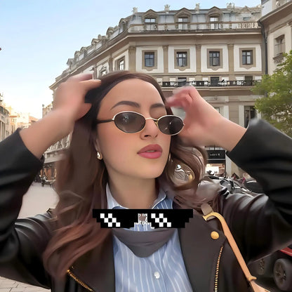 Chic Oval Sunglasses with Mirror Legs for Women