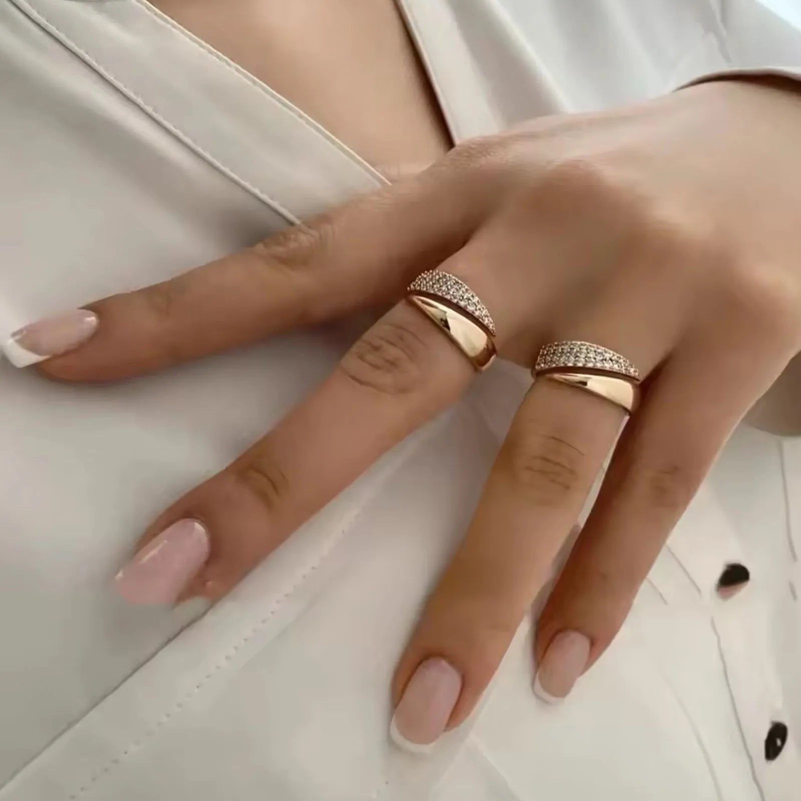 18 K Gold Plated Sun Rings for Women Natural Stone Inlaid in Hollow Metal Texture Ring Trendy Jewelry