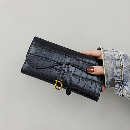 Women's Long Alligator Pattern Wallet Comfort PU Leather Tri-Fold Purse with Card Slots & Metal Clasp for Shopping and Daily Use