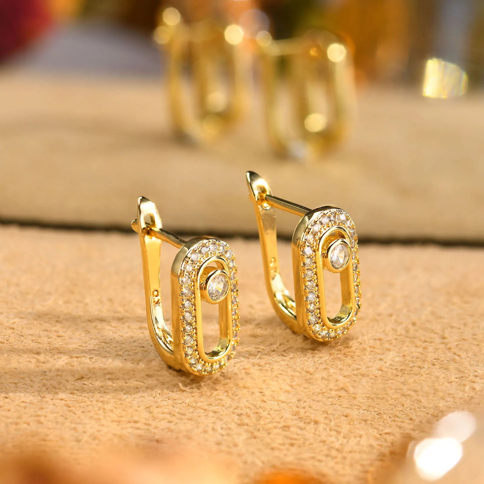 Women Girls Geometric Trendy Hoops Earrings, Paperclip Shape Metal Earrings Bling AAA Cubic Zirconia Stone Party Jewelry Huggies